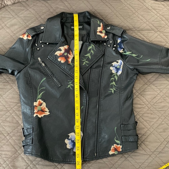 Frank Lyman Design NWT Embroidered Moto Jacket size L - Picture 16 of 16